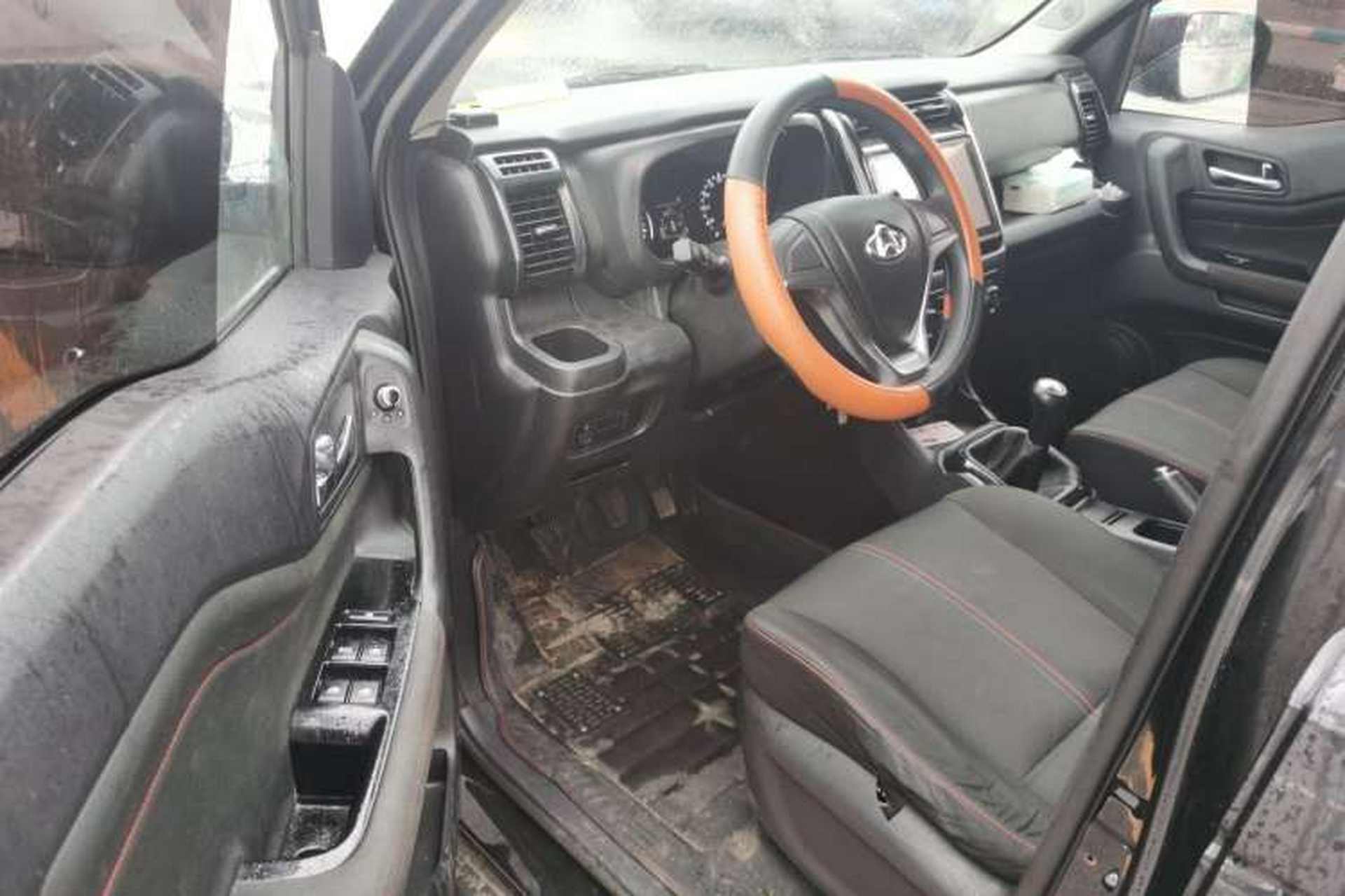 Used CHANGAN OSHAN X70A 2019 1.5L Manual Comfort Model China VI Standard Driver Seat