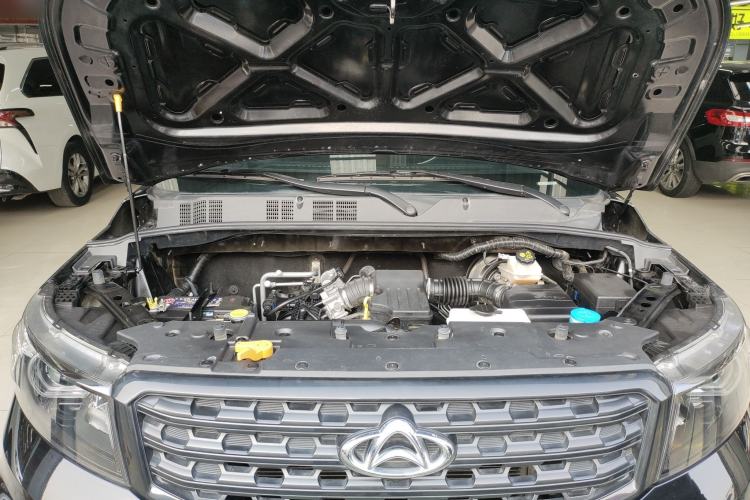 Used CHANGAN OSHAN X70A 2019 1.5L Manual Basic Version China VI Standard Engine Bay