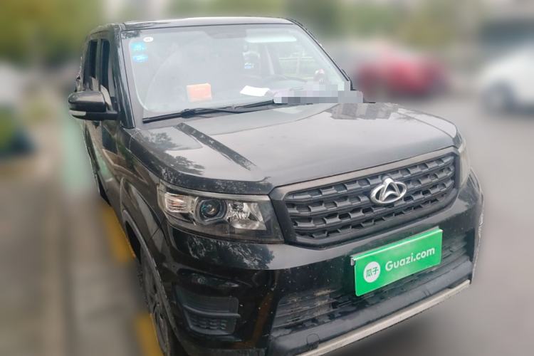 Used CHANGAN OSHAN X70A 2019 1.5L Manual Basic Version China VI Standard Front Right 45 Deg