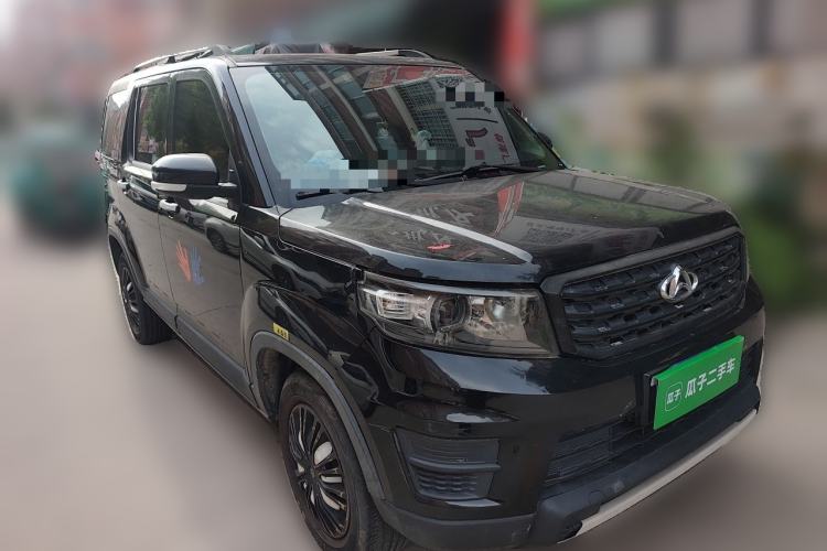 Used CHANGAN OSHAN X70A 2019 1.5L Manual Basic Version China VI Standard Front Right 45 Deg