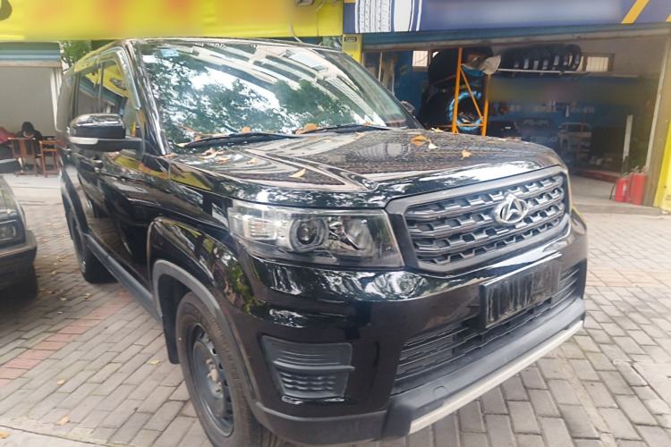 Used CHANGAN OSHAN X70A 2019 1.5L Manual Basic Version China VI Standard Front Right 45 Deg