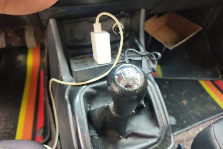 Used CHANGAN OSHAN X70A 2019 1.5L Manual Basic Version China VI Standard Gear Lever