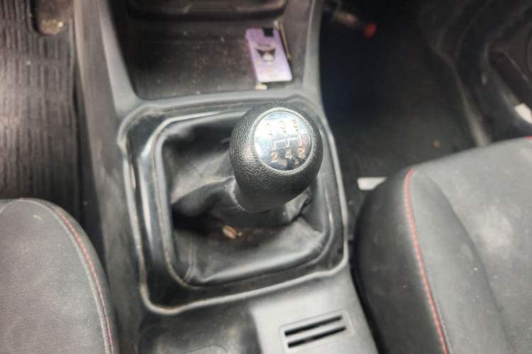Used CHANGAN OSHAN X70A  Gear Lever