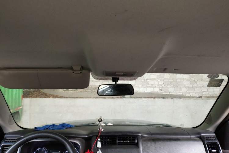 Used CHANGAN OSHAN X70A 2019 1.5L Manual Basic Version China VI Standard Headliner