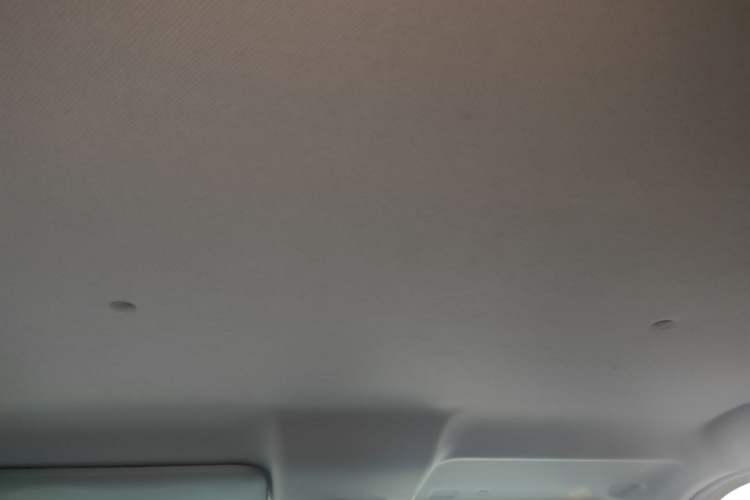 Used CHANGAN OSHAN X70A 2019 1.5L Manual Basic Version China VI Standard Headliner