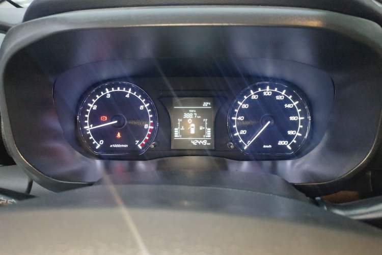 Used CHANGAN OSHAN X70A 2019 1.5L Manual Basic Version China VI Standard Instrument Cluster