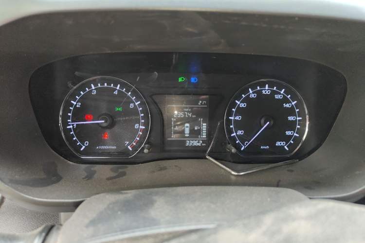 Used CHANGAN OSHAN X70A 2019 1.5L Manual Classic Model China VI Standard Instrument Cluster