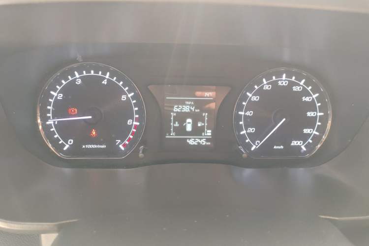 Used CHANGAN OSHAN X70A 2019 1.5L Manual Basic Version China VI Standard Instrument Cluster
