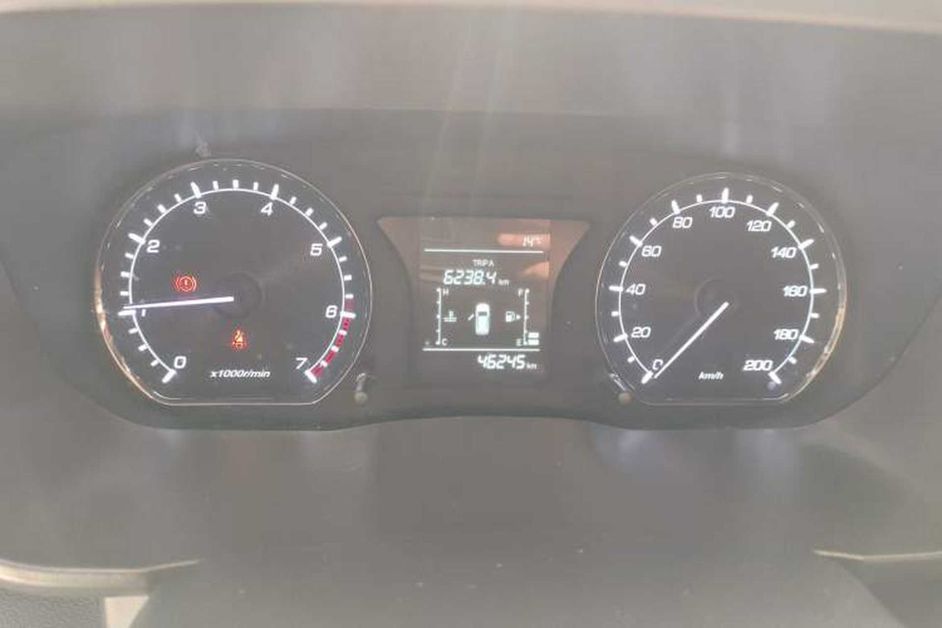 Used CHANGAN OSHAN X70A 2019 1.5L Manual Basic Version China VI Standard Instrument Cluster