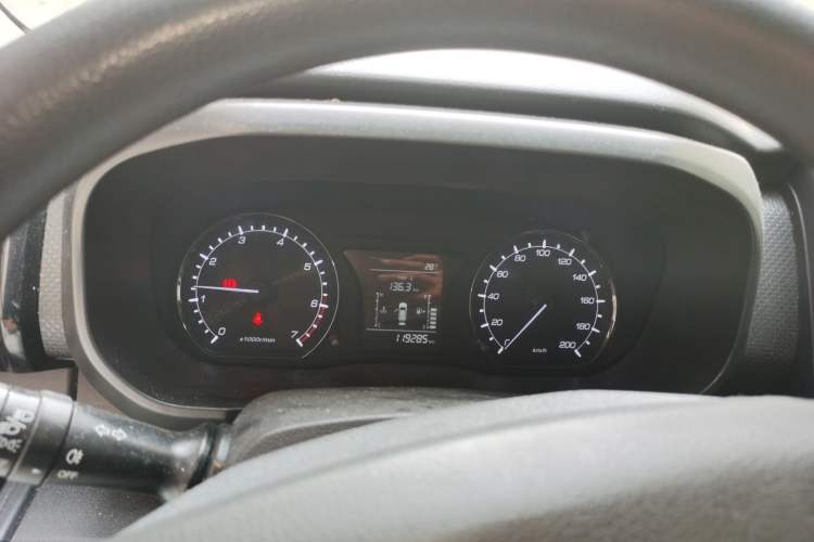 Used CHANGAN OSHAN X70A 2019 1.5L Manual Basic Version China VI Standard Instrument Cluster