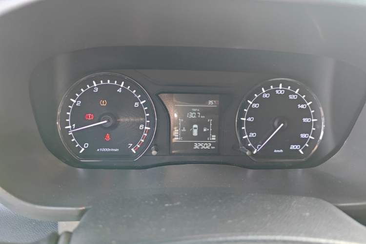 Used CHANGAN OSHAN X70A 2019 1.5L Manual Basic Version China VI Standard Instrument Cluster