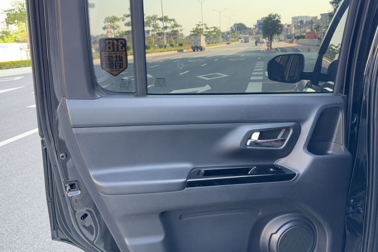 Used CHANGAN OSHAN X70A 2019 1.5L Manual Comfort Model China VI Standard Interior 3