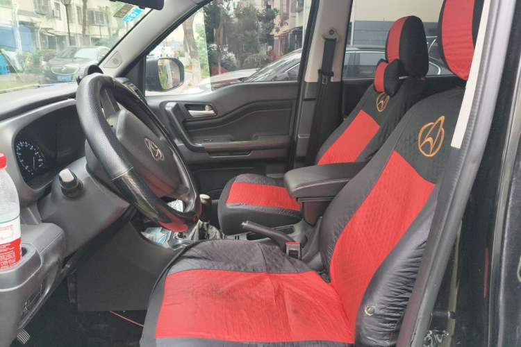 Used CHANGAN OSHAN X70A 2019 1.5L Manual Basic Version China VI Standard Left Front Seat