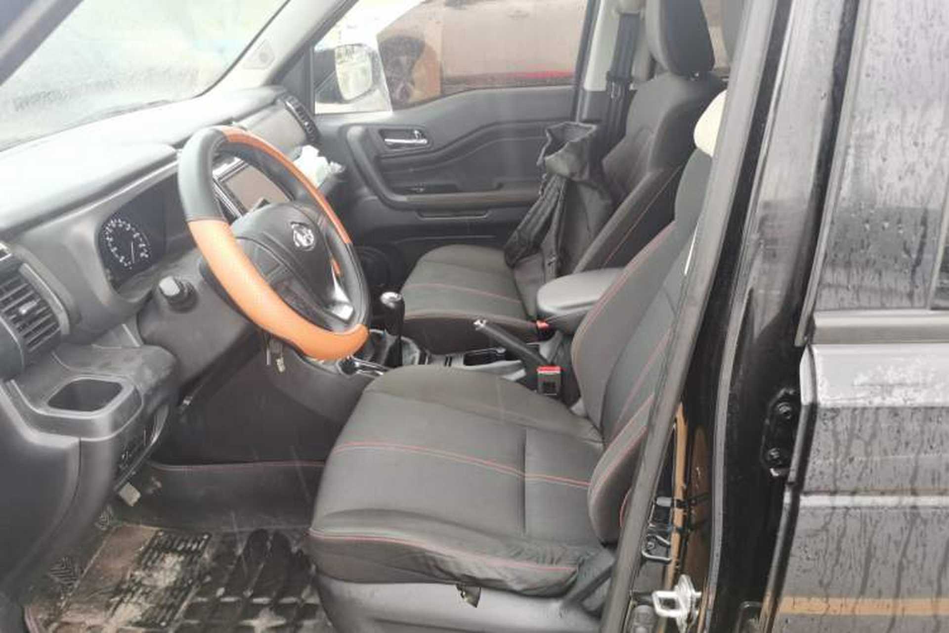 Used CHANGAN OSHAN X70A 2019 1.5L Manual Comfort Model China VI Standard Left Front Seat