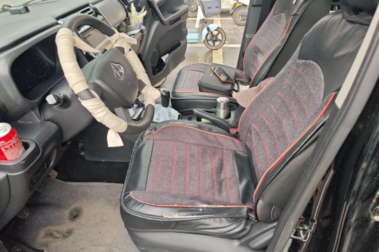 Used CHANGAN OSHAN X70A 2019 1.5L Manual Classic Model China VI Standard Left Front Seat