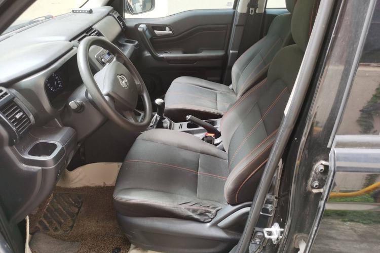 Used CHANGAN OSHAN X70A 2019 1.5L Manual Basic Version China VI Standard Left Front Seat