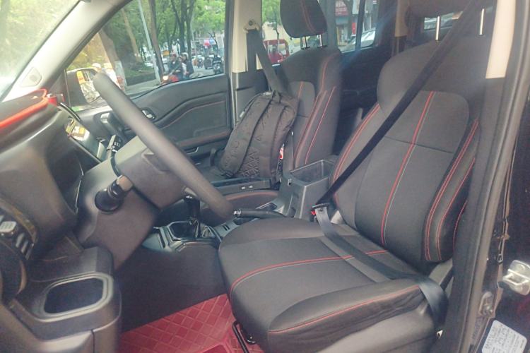 Used CHANGAN OSHAN X70A 2019 1.5L Manual Basic Version China VI Standard Left Front Seat