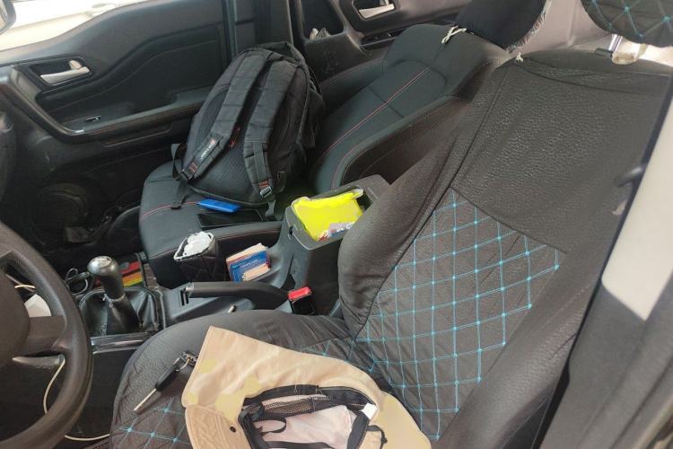 Used CHANGAN OSHAN X70A 2019 1.5L Manual Basic Version China VI Standard Left Rear Seat