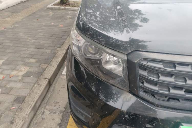 Used CHANGAN OSHAN X70A 2019 1.5L Manual Basic Version China VI Standard Right Front Headlight