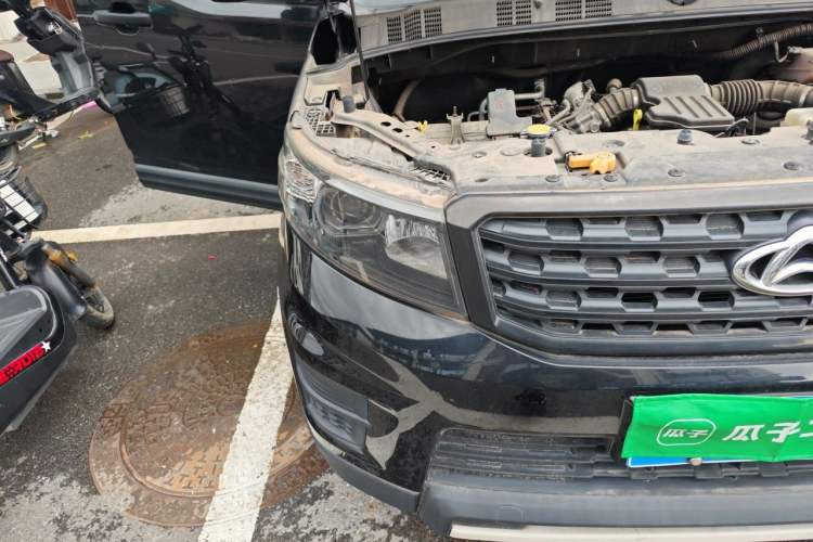 Used CHANGAN OSHAN X70A 2019 1.5L Manual Classic Model China VI Standard Right Front Headlight