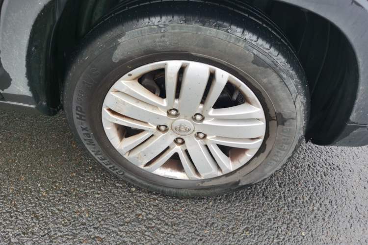 Used CHANGAN OSHAN X70A 2019 1.5L Manual Comfort Model China VI Standard Right Front Wheel Hub