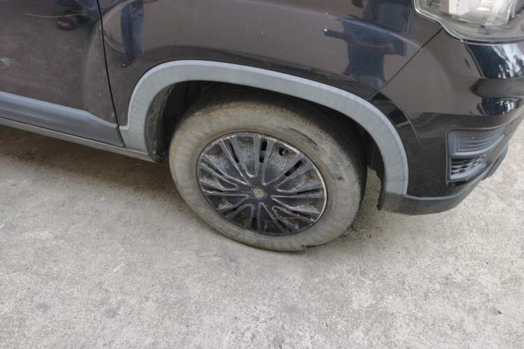 Used CHANGAN OSHAN X70A 2019 1.5L Manual Basic Version China VI Standard Right Front Wheel Hub