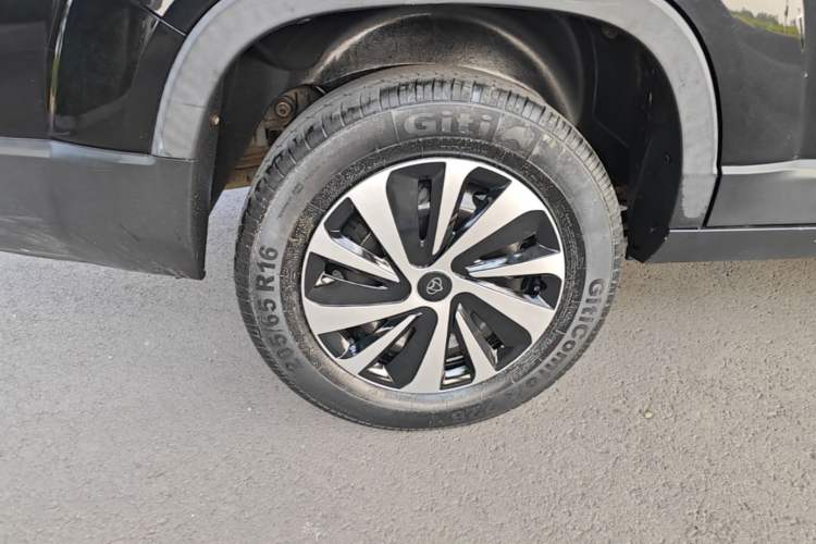 Used CHANGAN OSHAN X70A 2019 1.5L Manual Basic Version China VI Standard Right Rear Wheel Hub