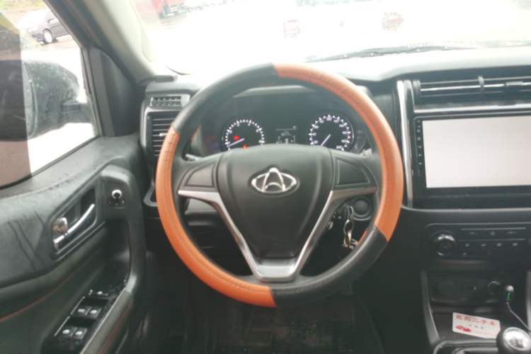 Used CHANGAN OSHAN X70A 2019 1.5L Manual Comfort Model China VI Standard Steering Wheel