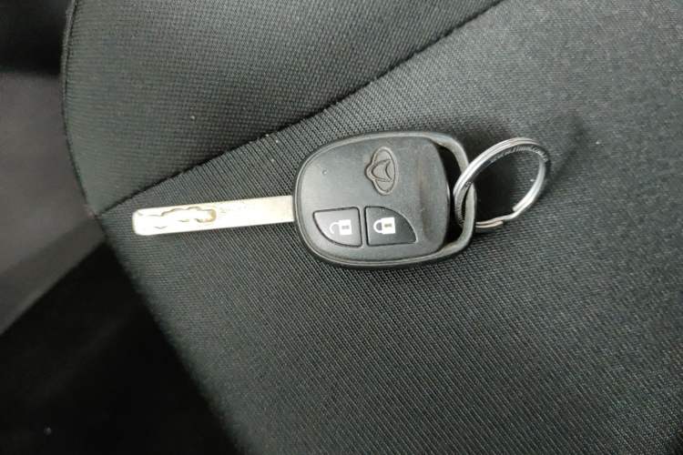 Used CHANGAN OSHAN X70A 2019 1.5L Manual Basic Version China VI Standard Vehicle Key
