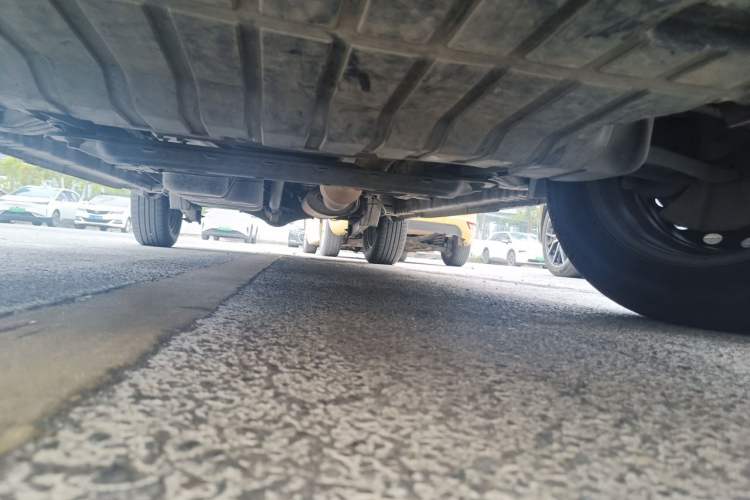 Used CHANGAN OSHAN X70A 2019 1.5L Manual Classic Model China VI Standard Chassis Front