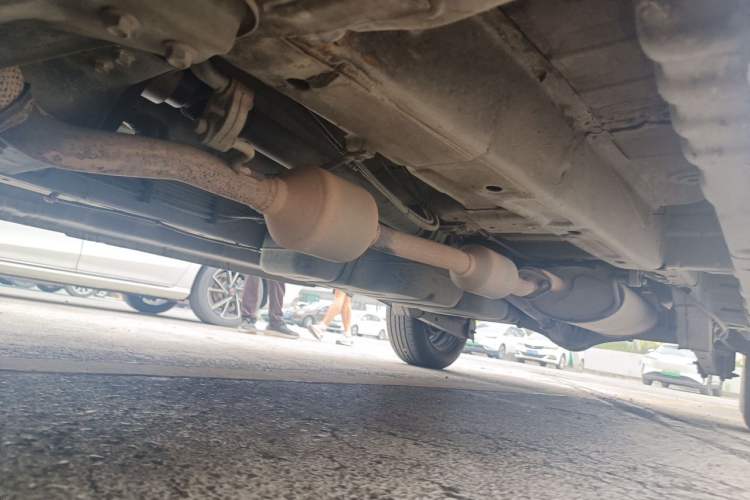 Used CHANGAN OSHAN X70A 2019 1.5L Manual Classic Model China VI Standard Chassis Front Left