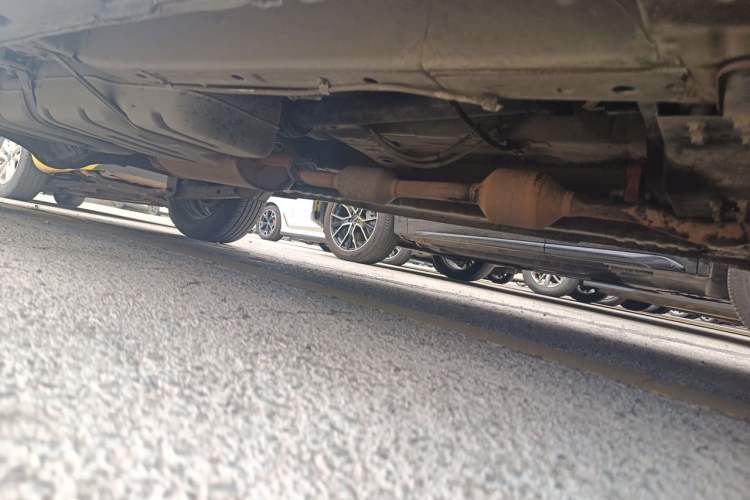 Used CHANGAN OSHAN X70A 2019 1.5L Manual Classic Model China VI Standard Chassis Front Right