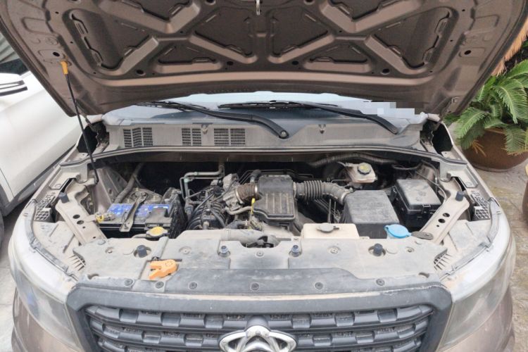 Used CHANGAN OSHAN X70A 2019 1.5L Manual Basic Version China VI Standard Engine Bay