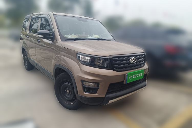 Used CHANGAN OSHAN X70A 2019 1.5L Manual Classic Model China VI Standard Front Right 45 Deg