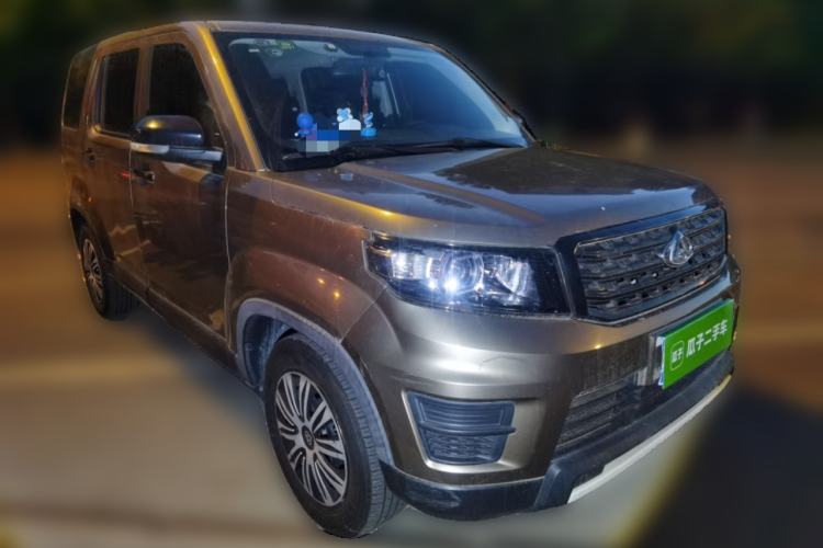 Used CHANGAN OSHAN X70A 2019 1.5L Manual Basic Version China VI Standard Front Right 45 Deg