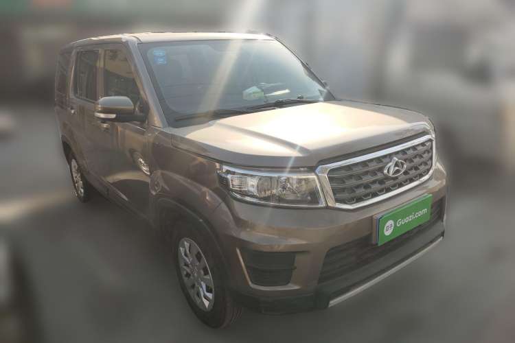 Used CHANGAN OSHAN X70A 2019 1.5L Manual Standard Version China VI Front Right 45 Deg