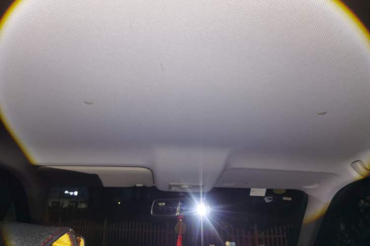 Used CHANGAN OSHAN X70A 2019 1.5L Manual Basic Version China VI Standard Headliner