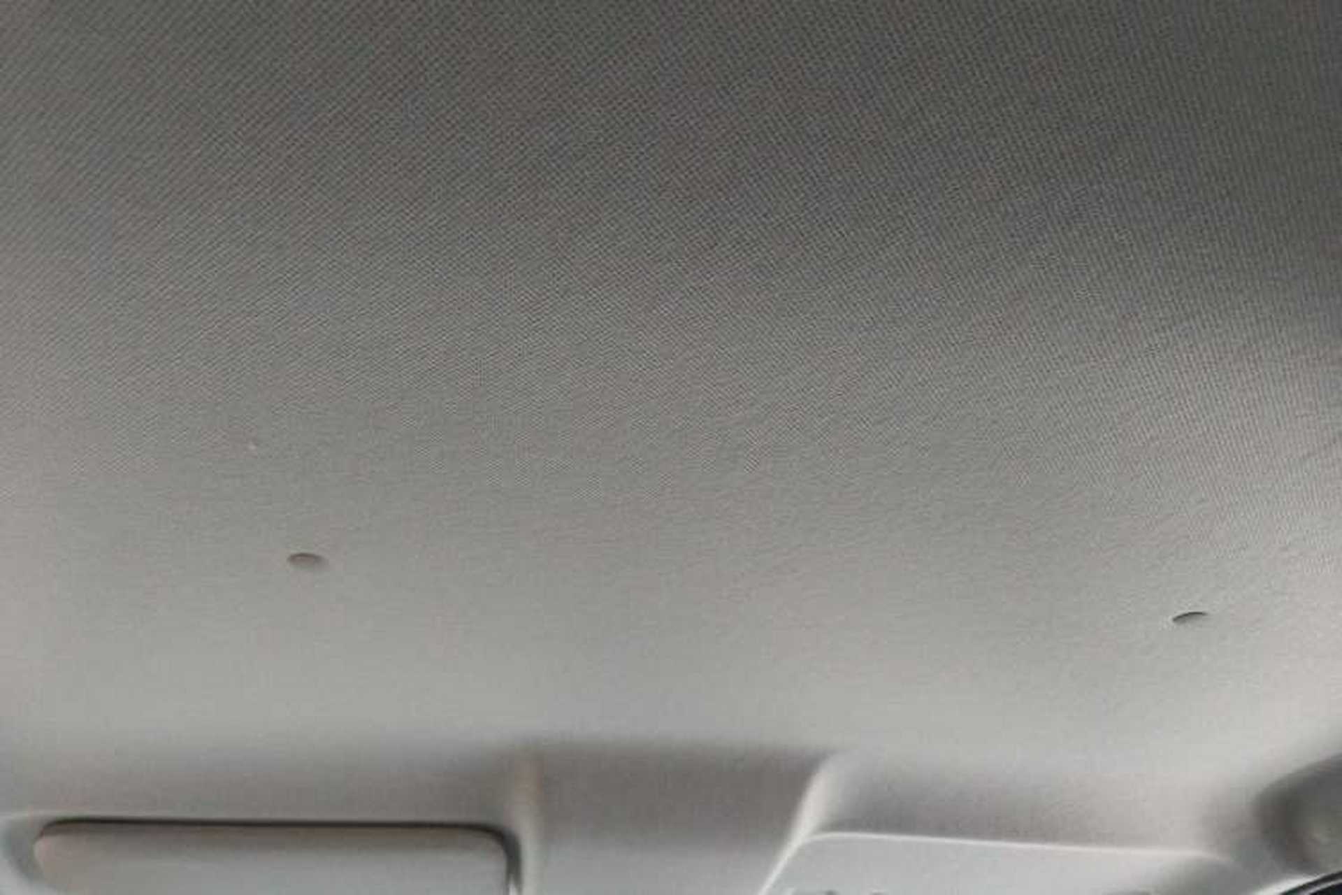Used CHANGAN OSHAN X70A 2019 1.5L Manual Basic Version China VI Standard Headliner