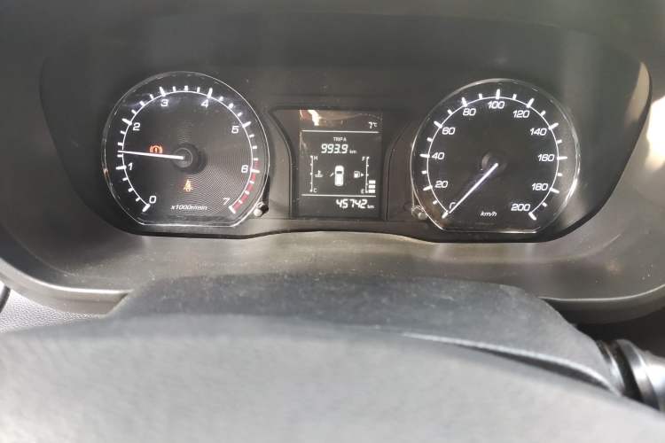 Used CHANGAN OSHAN X70A 2019 1.5L Manual Standard Version China VI Odometer Close Up