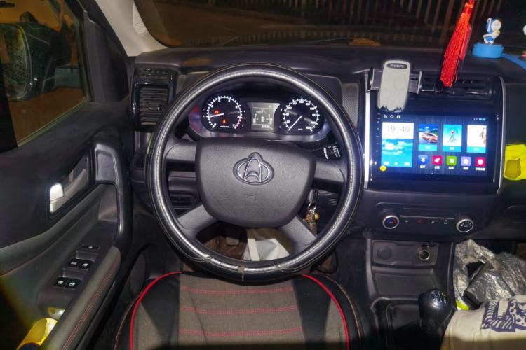 Used CHANGAN OSHAN X70A 2019 1.5L Manual Basic Version China VI Standard Steering Wheel