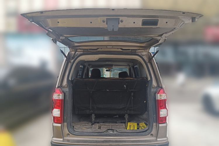 Used CHANGAN OSHAN X70A 2019 1.5L Manual Classic Model China VI Standard Trunk