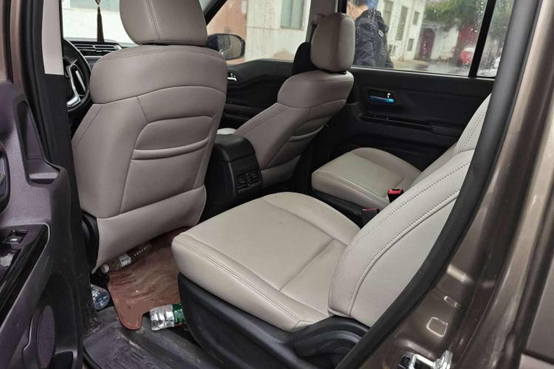 Used CHANGAN OSHAN X70A 2019 1.5L Manual Standard Version China VI Left Rear Seat