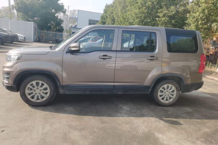 Used CHANGAN OSHAN X70A 2019 1.5L Manual Standard Version China VI Left Side