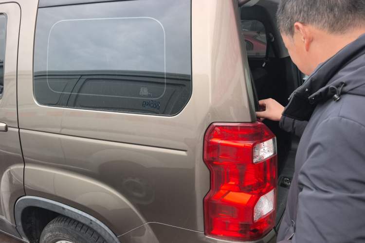 Used CHANGAN OSHAN X70A 2019 1.5L Manual Comfort Model China VI Standard Rear Left 45 Deg