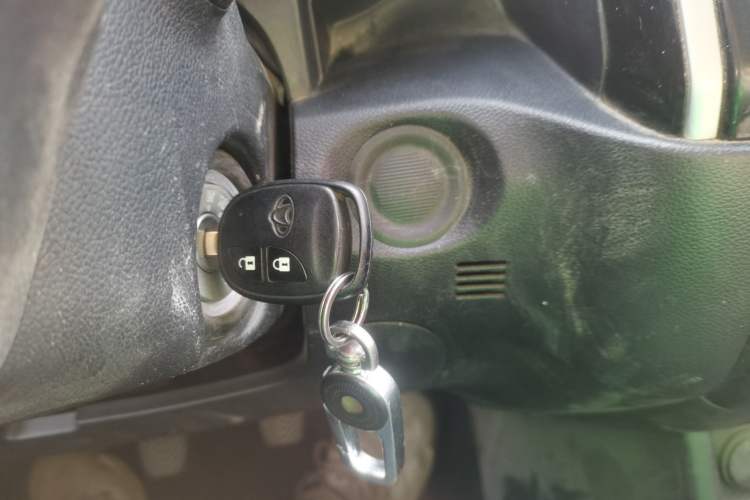 Used CHANGAN OSHAN X70A 2019 1.5L Manual Standard Version China VI Vehicle Key