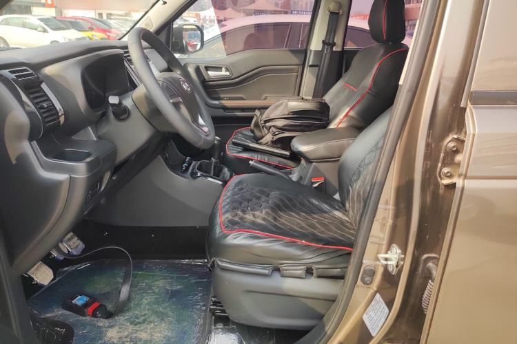 Used CHANGAN OSHAN X70A 2019 1.5L Manual Standard Version China VI Left Front Seat
