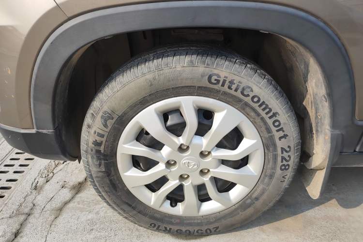 Used CHANGAN OSHAN X70A 2019 1.5L Manual Standard Version China VI Left Front Wheel Hub