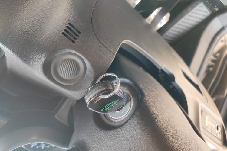 Used CHANGAN OSHAN X70A 2019 1.5L Manual Standard Version China VI Vehicle Key