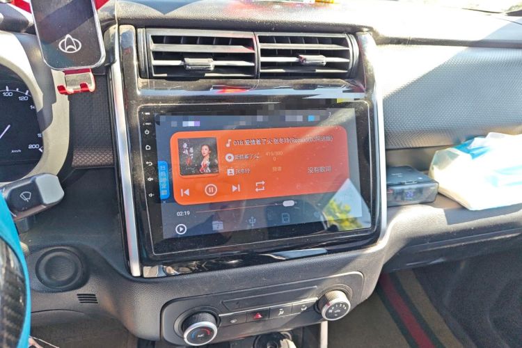 Used CHANGAN OSHAN X70A 2019 1.5L Manual Basic Version China VI Standard Audio And AC Panel