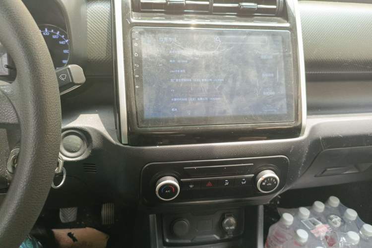 Used CHANGAN OSHAN X70A 2019 1.5L Manual Basic Version China VI Standard Audio And AC Panel